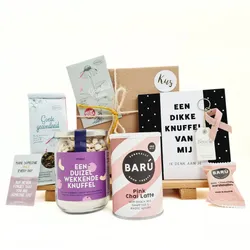 Thumbnail image of Think Pink | Kadopakket